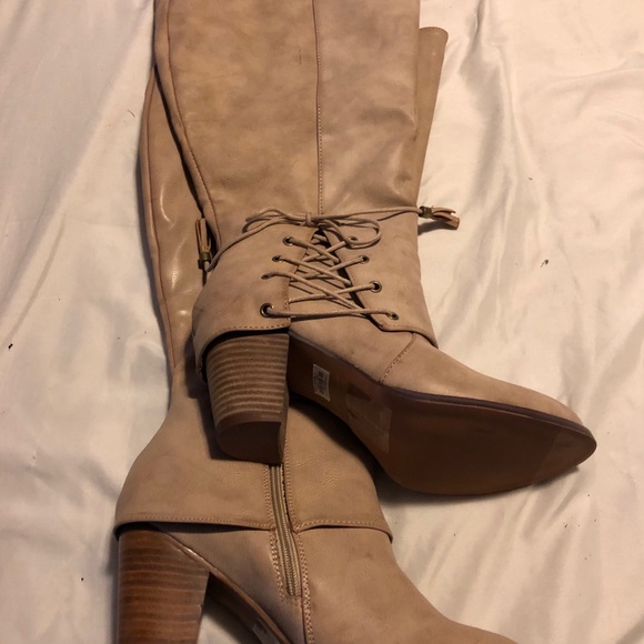 Torrid Boots - Never worn. - Picture 1 of 3